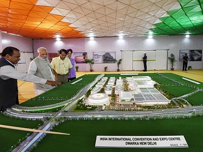 New Delhi: Prime Minister Narendra Modi, Union Commerce and Industry and Civil Aviation Minister Suresh Prabhakar Prabhu, Union MoS Housing and Urban Affairs Hardeep Singh Puri and the Department of Industrial Policy and Promotion (DIPP) Secretary Ramesh Abhishek at the foundation stone laying ceremony of the India International Convention and Expo Centre at Dwarka in New Delhi on Sept 20, 2018. (Photo: IANS/PIB)