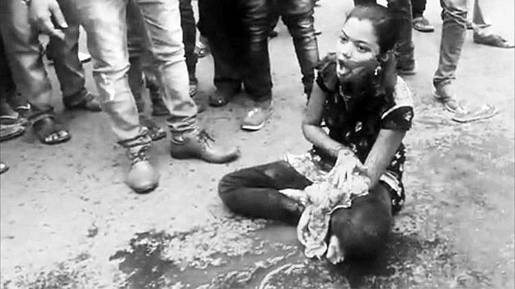 Inter-caste couple, Madhvi and Sandeep attacked by father in Hyderabad. 
