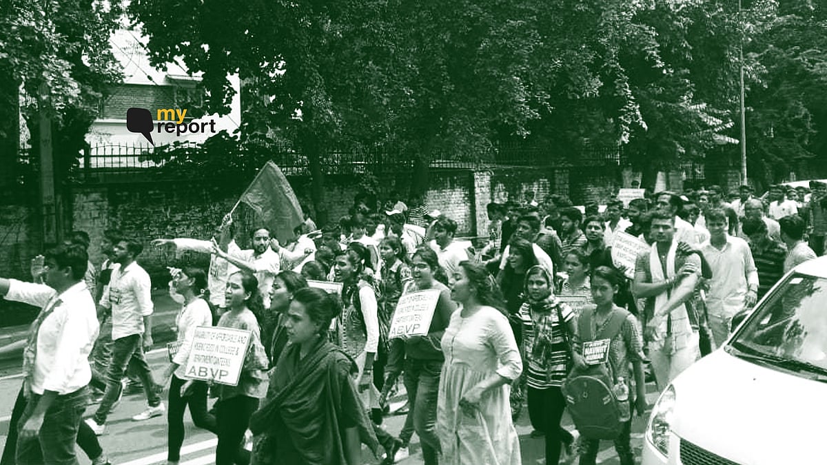  Delhi University has always been a burning pot of issues, agitations, solutions, and an eye of national politics.