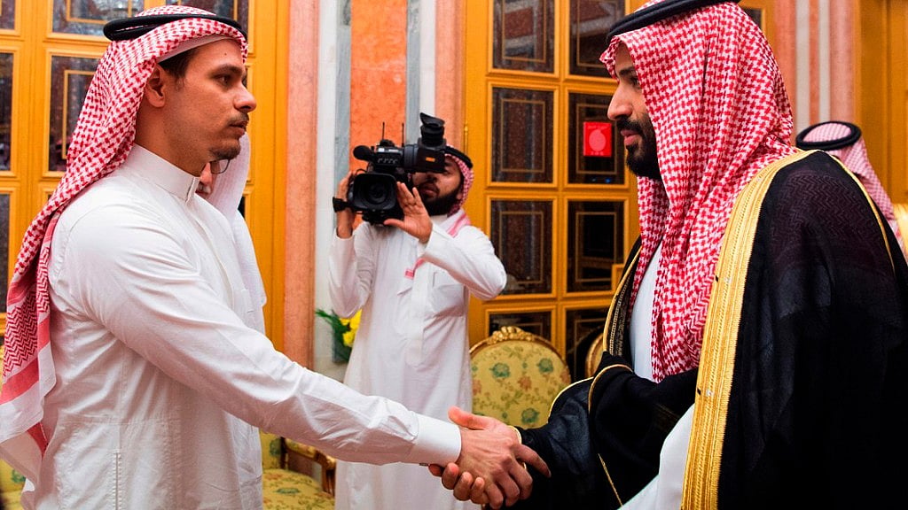 In this photo released by Saudi Press Agency, SPA, Saudi Crown Prince Mohammed bin Salman (right) shakes hands with Salah Khashoggi, son of Jamal Khashoggi, in Riyadh, Saudi Arabia on 23 October, 2018. Image used for representational purpose only. 