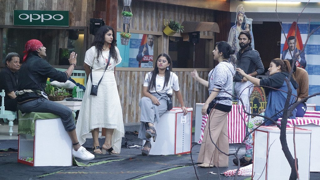 Contestants are adamant on winning the luxury task.