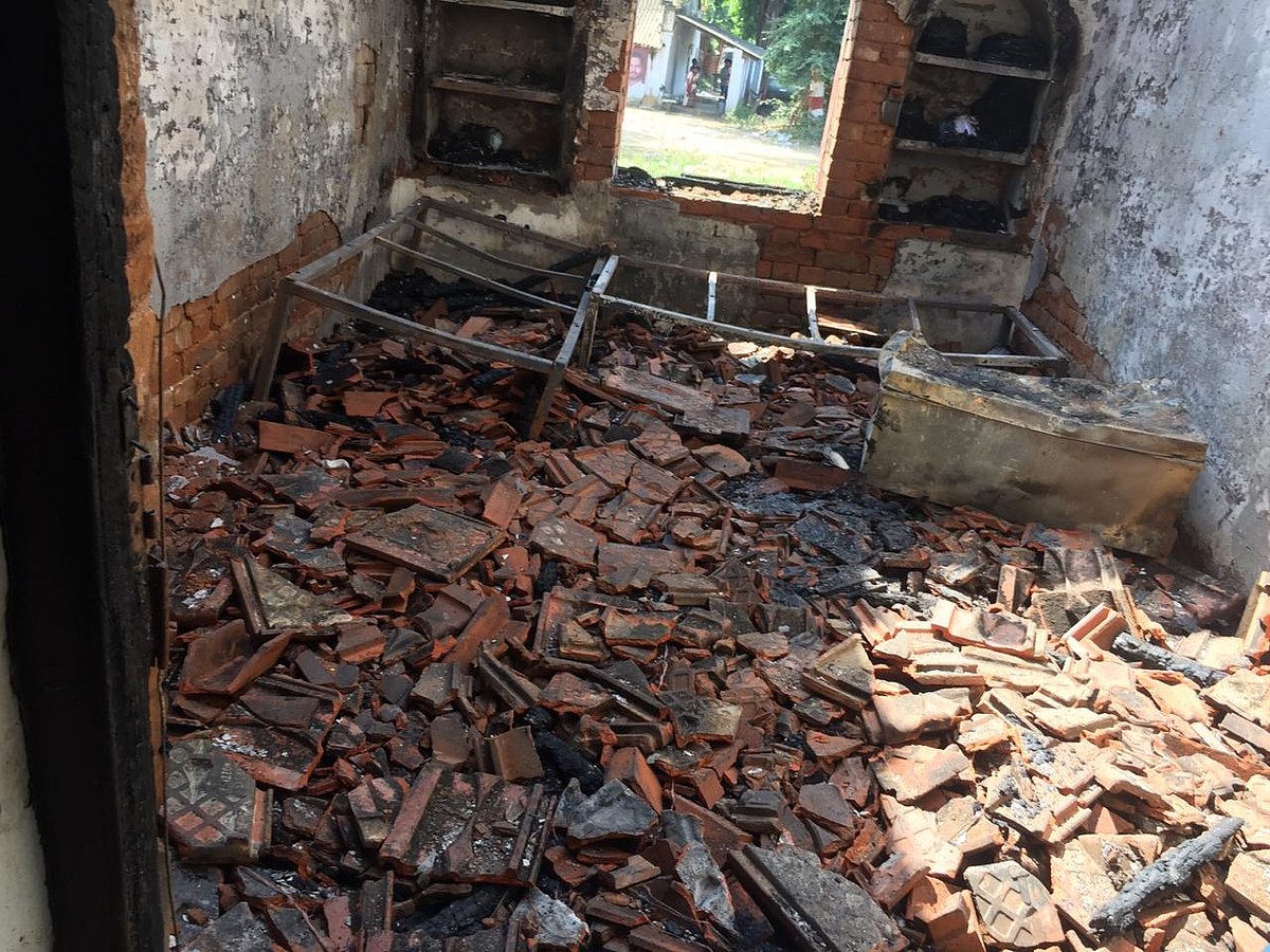 Hostel rooms, clothes and belongings of new office bearers belonging to the NSUI and the SCS were set on fire.