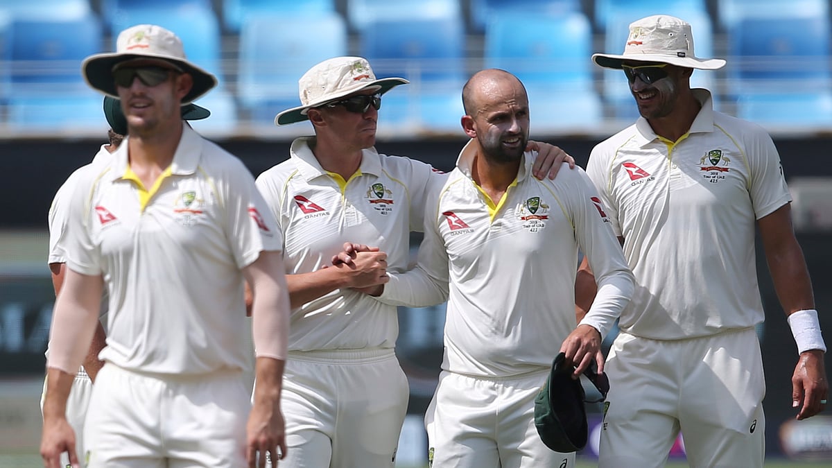 Pakistan needed 7 wickets on the final day of the Dubai Test against Australia but the Aussies hung on for a draw.