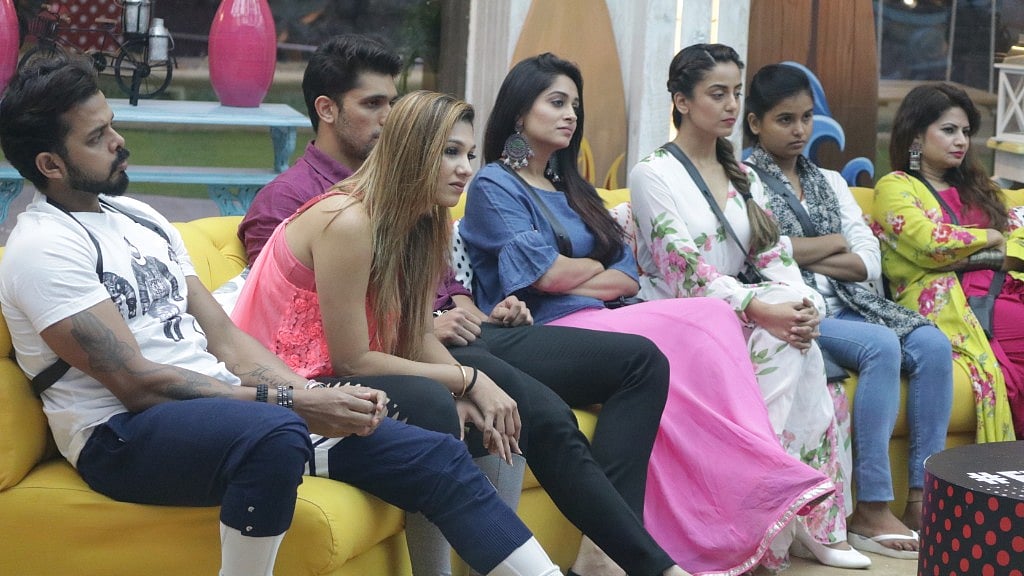 Dipika Kakkar and Megha Dhade join hands.&nbsp;