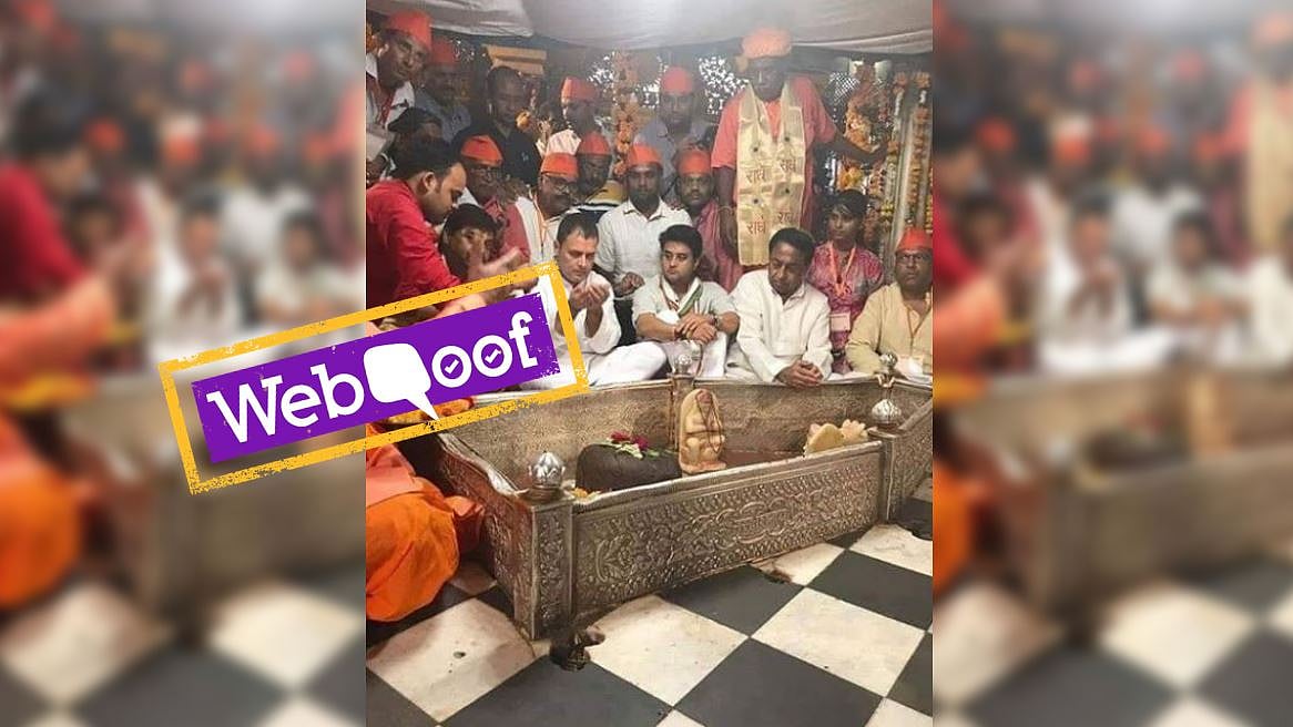 A message on social media claimed that Rahul Gandhi offered namaz in a temple.&nbsp;
