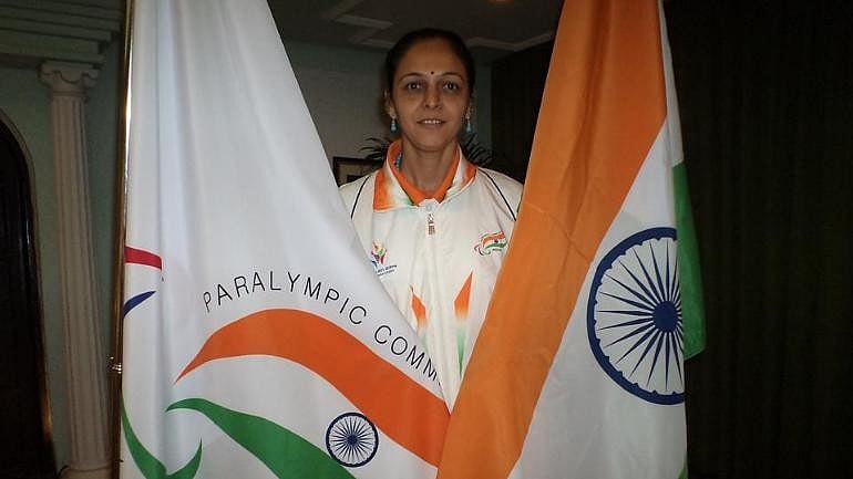On Friday, Parul Parmar notched up a 21-9 21-5 victory over Wandee Kamtam of Thailand to win the gold medal in the women’s singles event.