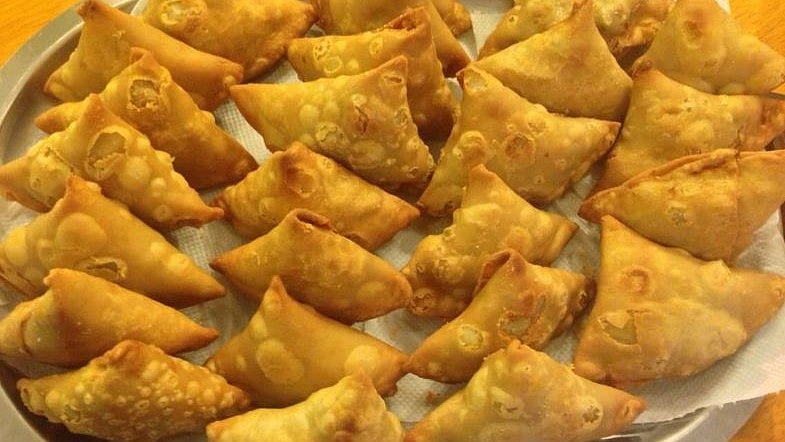 Would you eat sweet samosas?
