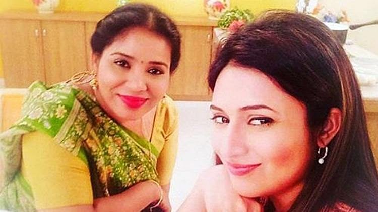 Neeru dies after she collapsed in her bathroom. 
