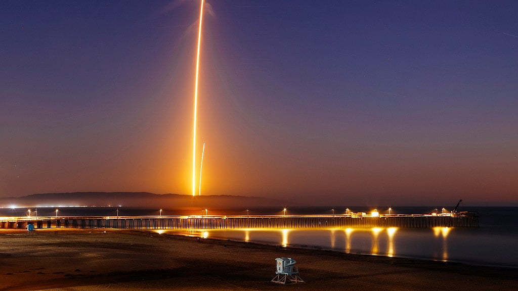 SpaceX has managed to send off another Falcon 9 rocket.