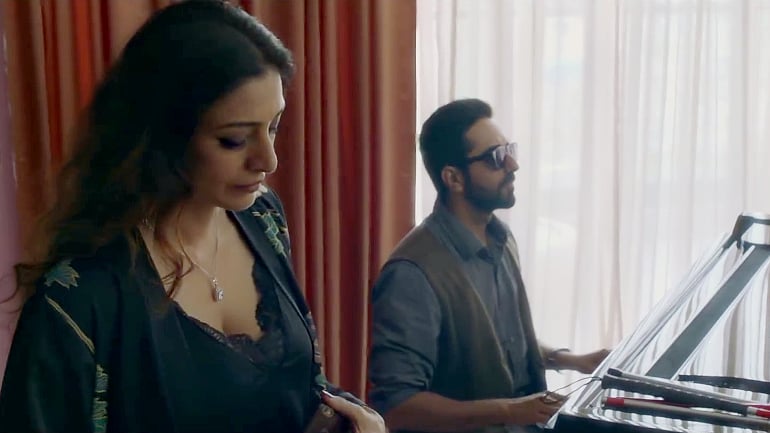 Tabu and Ayushmann Khurrana in <i>AndhaDhun</i>.
