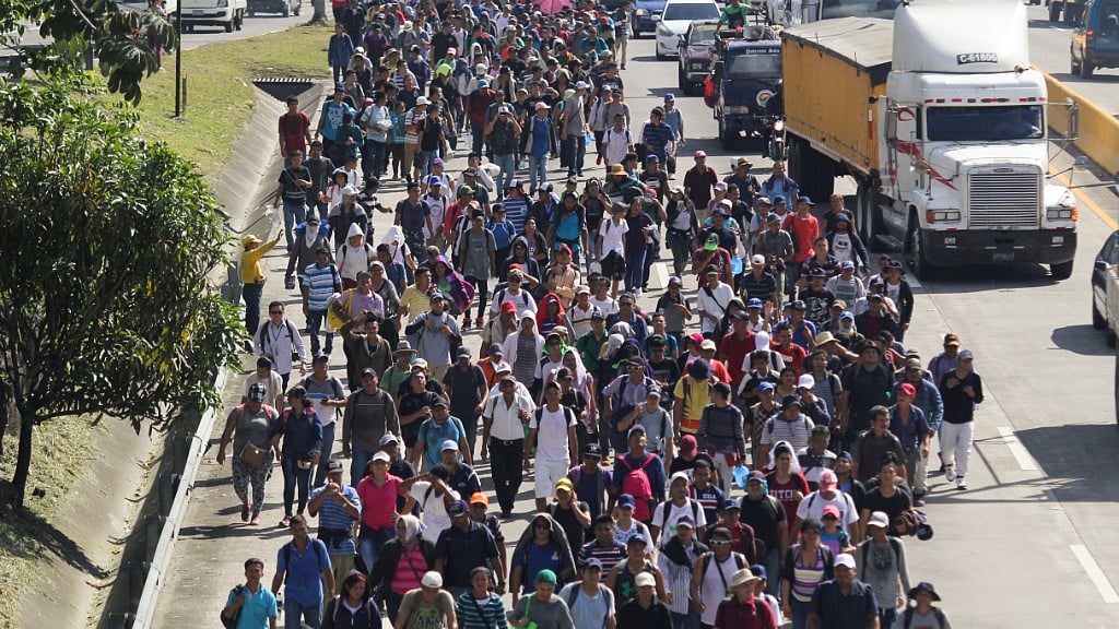 Migrants from El Salvador start on their way to the United States border (1,500 miles away), in San Salvador, on Wednesday, 31 October 2018.&nbsp;