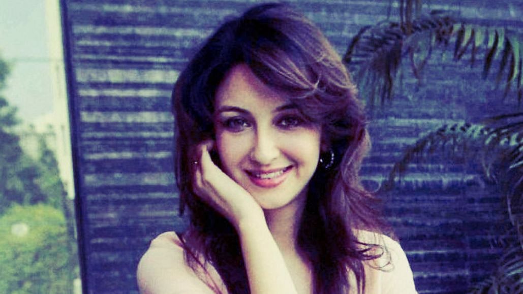 Bhabiji Ghar Par Hain actor Saumya Tandon on Tuesday, 13 November took to social media to announce that she is pregnant with her first child.