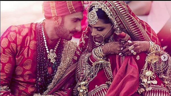#DeepVeerKiShaadi ki photos.