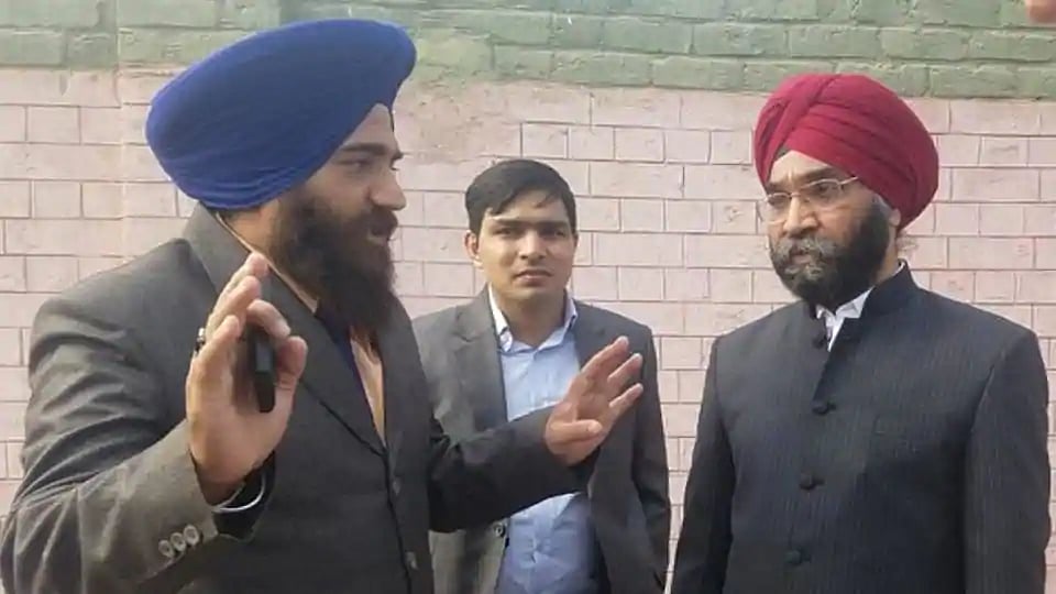 India raised objection with Pakistan after high commission officials were denied entry into Gurudwaras.
