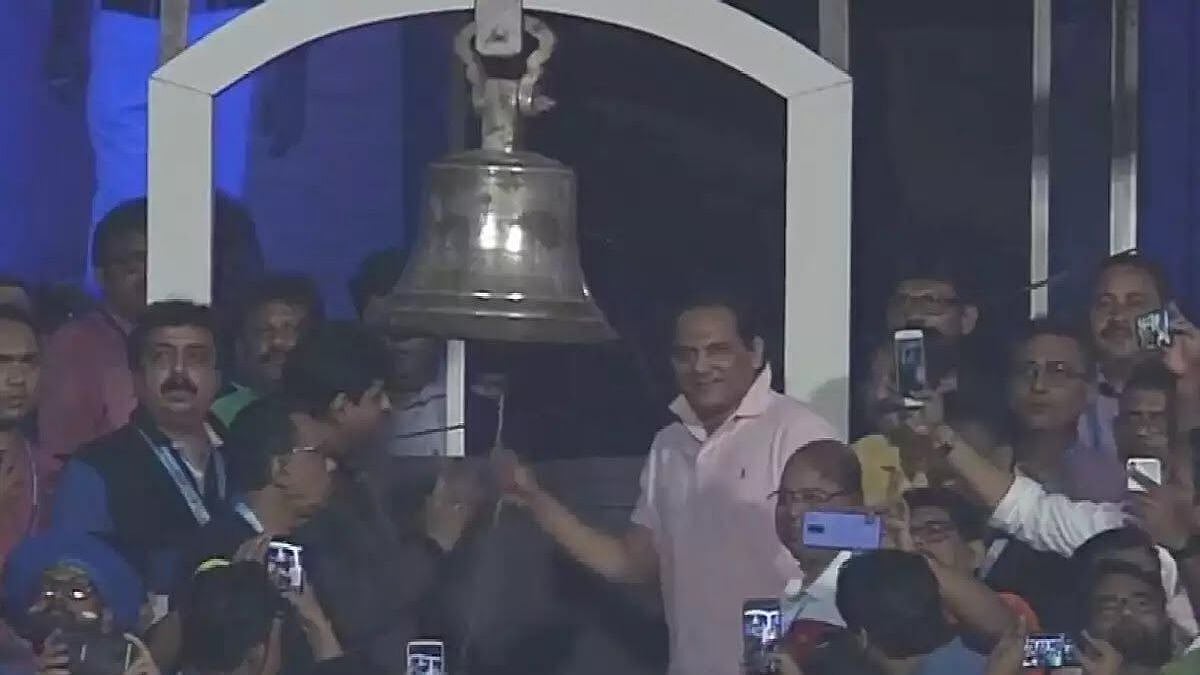 Mohammed Azharuddin rang the bell at Eden Gardens ahead of India’s 1st T20I vs West Indies