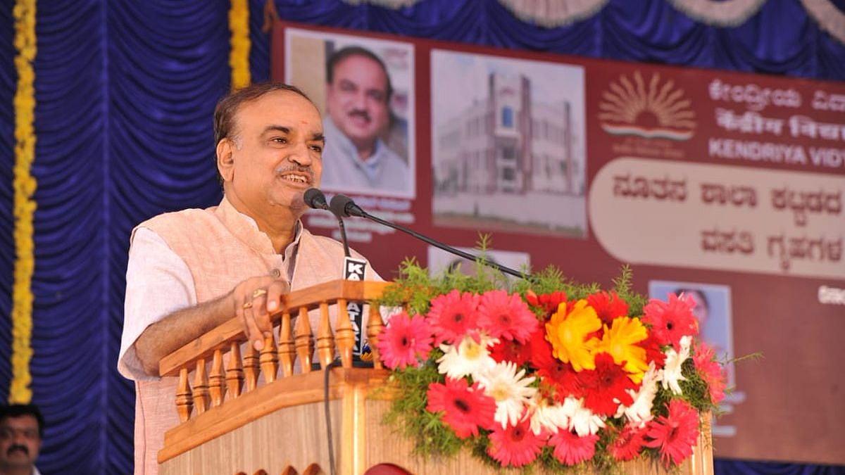 Union Minister Ananth Kumar passed away in the early hours of 12 November.