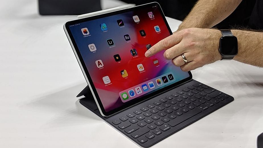 Apple said that the slight bend is a side effect of the manufacturing process.