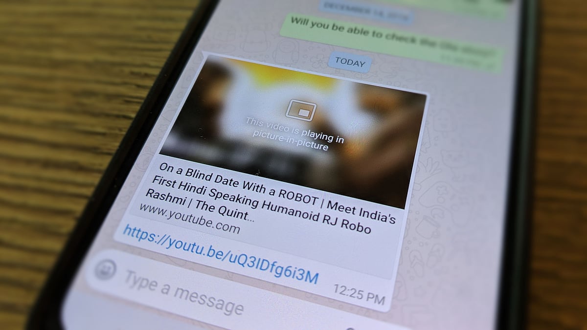 Watch videos on WhatsApp and keep on chatting.