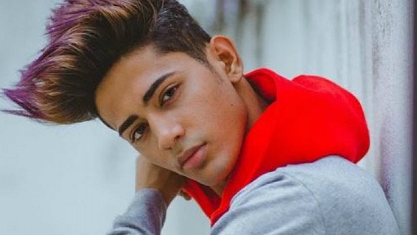 Danish Zehen passes away in a car accident. 