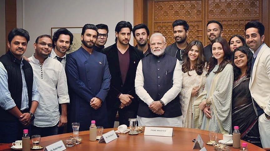 PM Modi met actors and filmmakers 