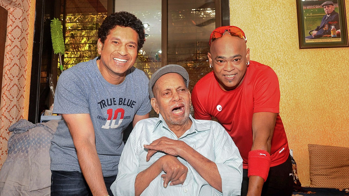 In this Oct 31, 2018 file photo Ramakant Achrekar is seen with Sachin Tendulkar and Vinod Kambli in Mumbai. Achrekar, the legendary cricket coach, who shaped up great cricketers like Sachin Tendulkar and Vinod Kambli, passed away in Mumbai, Wednesday, Jan 2, 2019. 