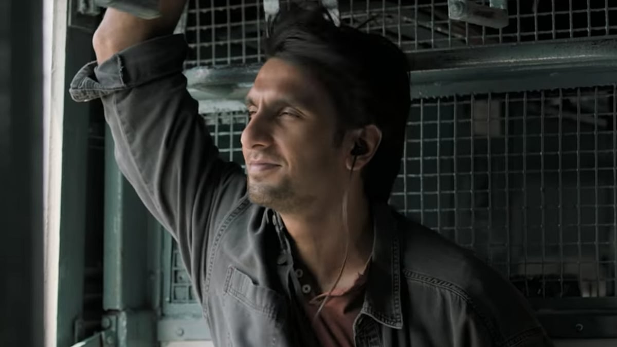 Ranveer Singh in a still from <i>Gully Boy</i>.