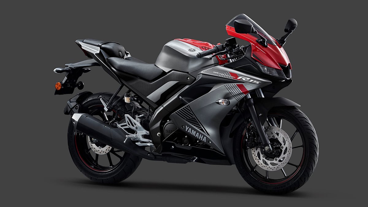 Yamaha R15 V3 gets upgraded with dual-channel ABS. 