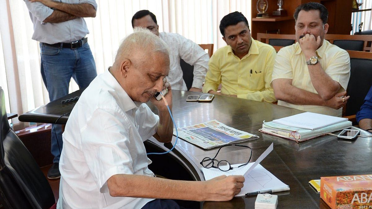 Parrikar was accompanied by a team of medical professionals and staff from the Chief Minister’s Office.