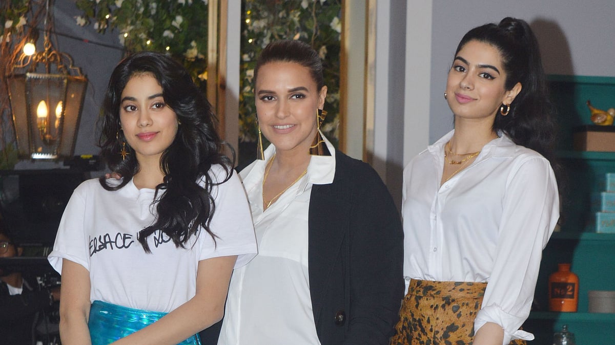 Janhvi and Khushi Kapoor with Neha Dhupia.&nbsp;