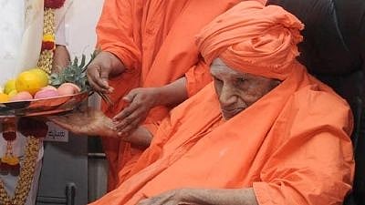 File photo of Siddaganga Mutt chief pontiff Sri Shivakumara Swami. 