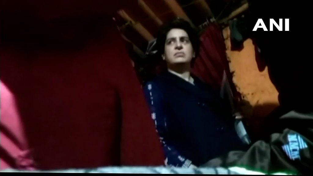 Priyanka Gandhi was reportedly on her way to meet brother Rahul when she stopped to meet the slum dwellers.