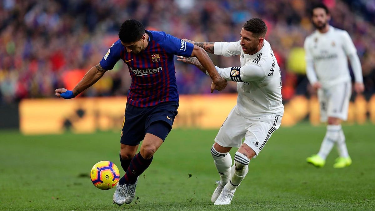 Arch-rivals Barcelona and Real Madrid have been drawn to face each other in the two-legged semi-finals of the Copa del Rey.