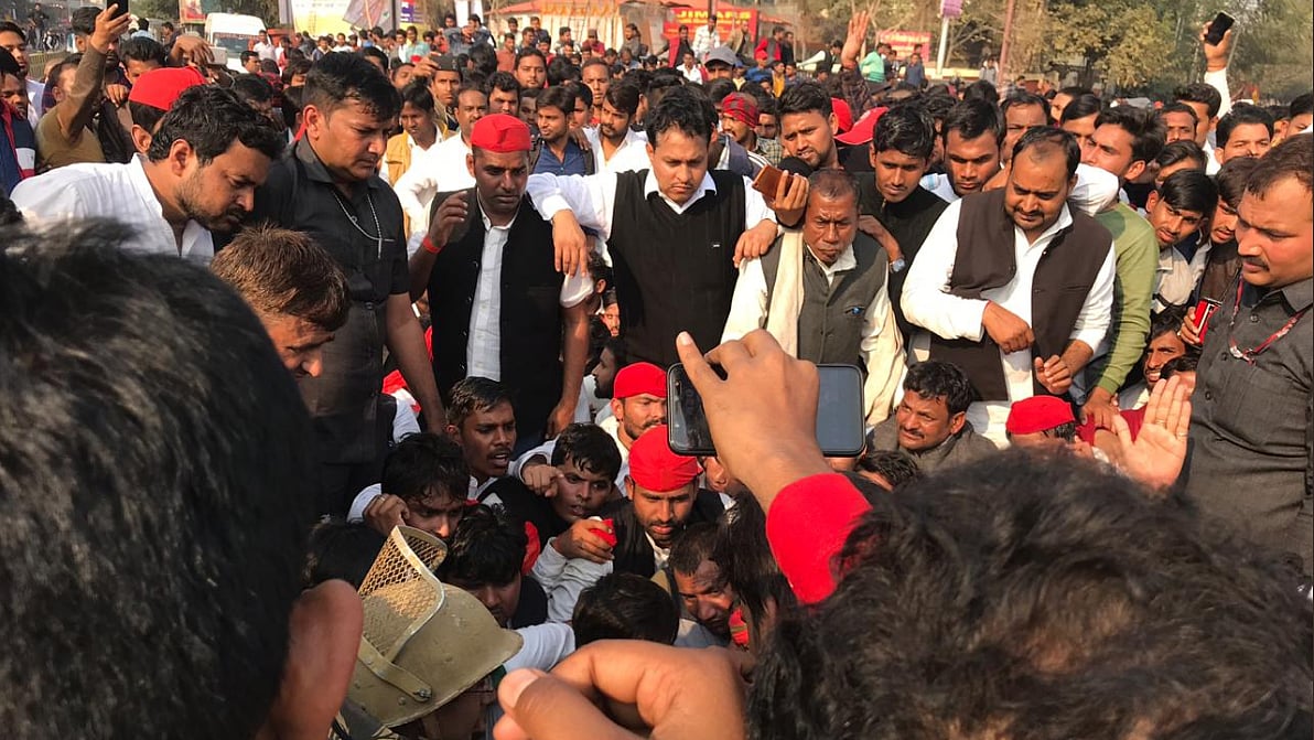 Samajwadi Party workers clash with the police in Prayagraj.