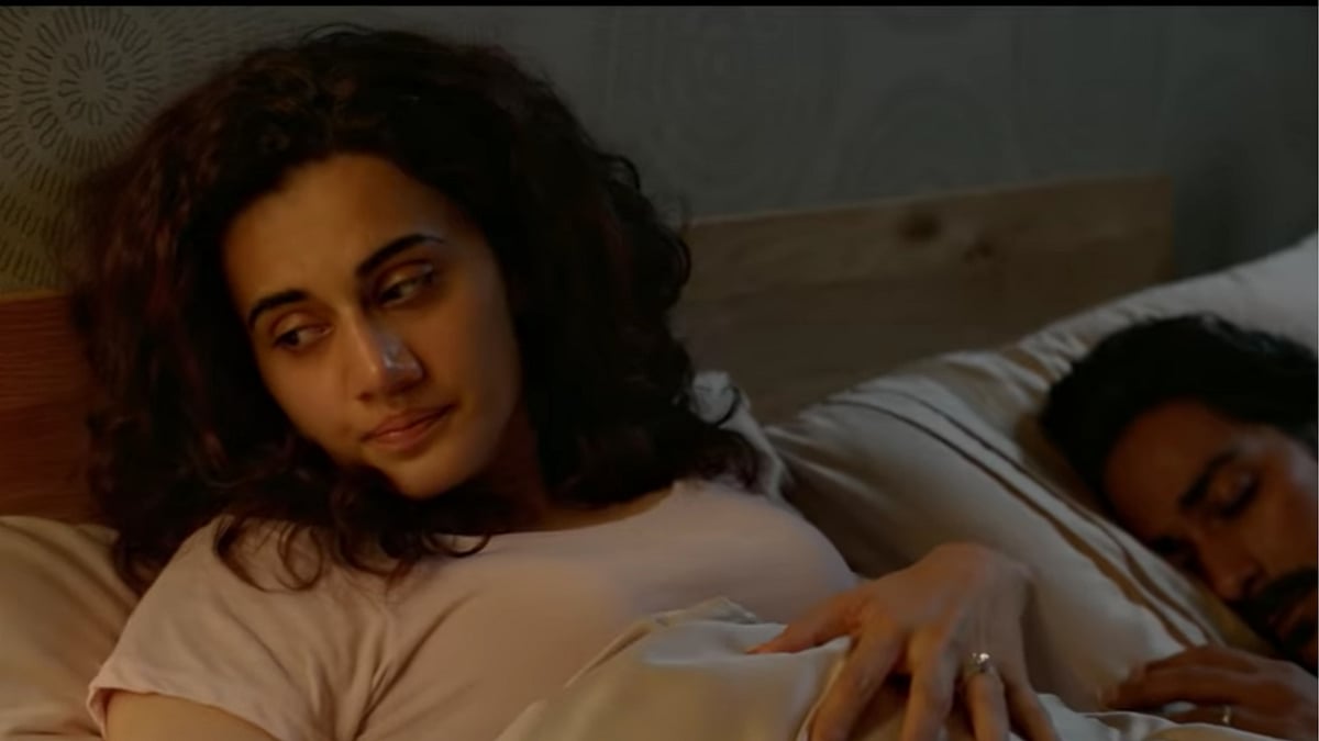 Taapsee Pannu in a still from the song ‘Kyun Rabba’ from <i>Badla</i>.