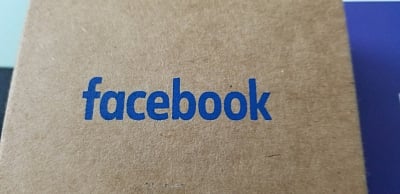 Facebook logo.
