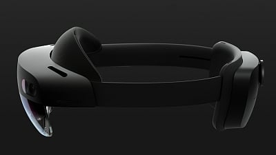 Microsoft mixed reality headset HoloLens 2.