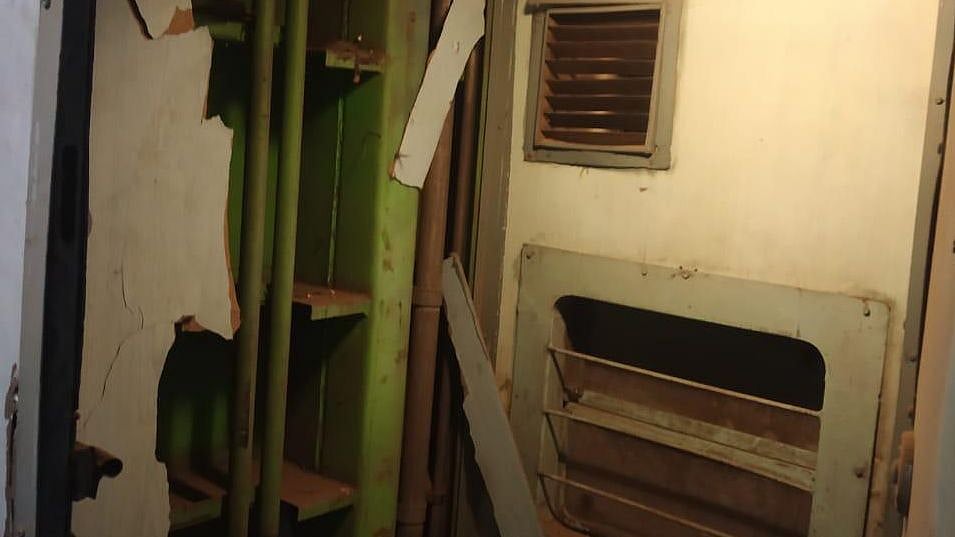 A low intensity blast took place onboard the Kanpur-Bhiwani Kalindi Express near Kanpur.