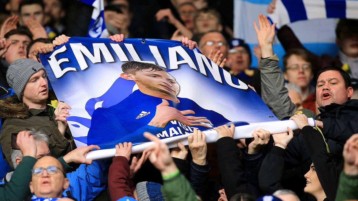 The death of Cardiff forward Emiliano Sala in a plane crash a year ago will be marked by his family on Tuesday, 24 January in “private, quiet contemplation of their loss”, their lawyer said.