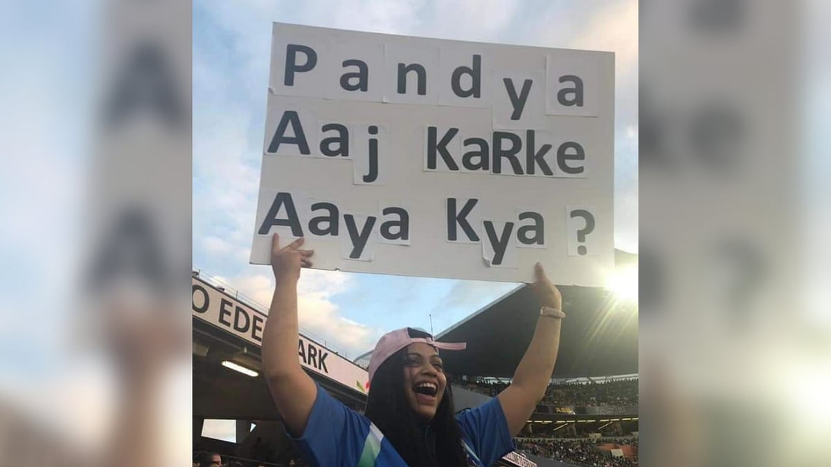 A girl trolls Hardik Pandya at the recent T20 match in Auckland’s Eden Park.&nbsp;
