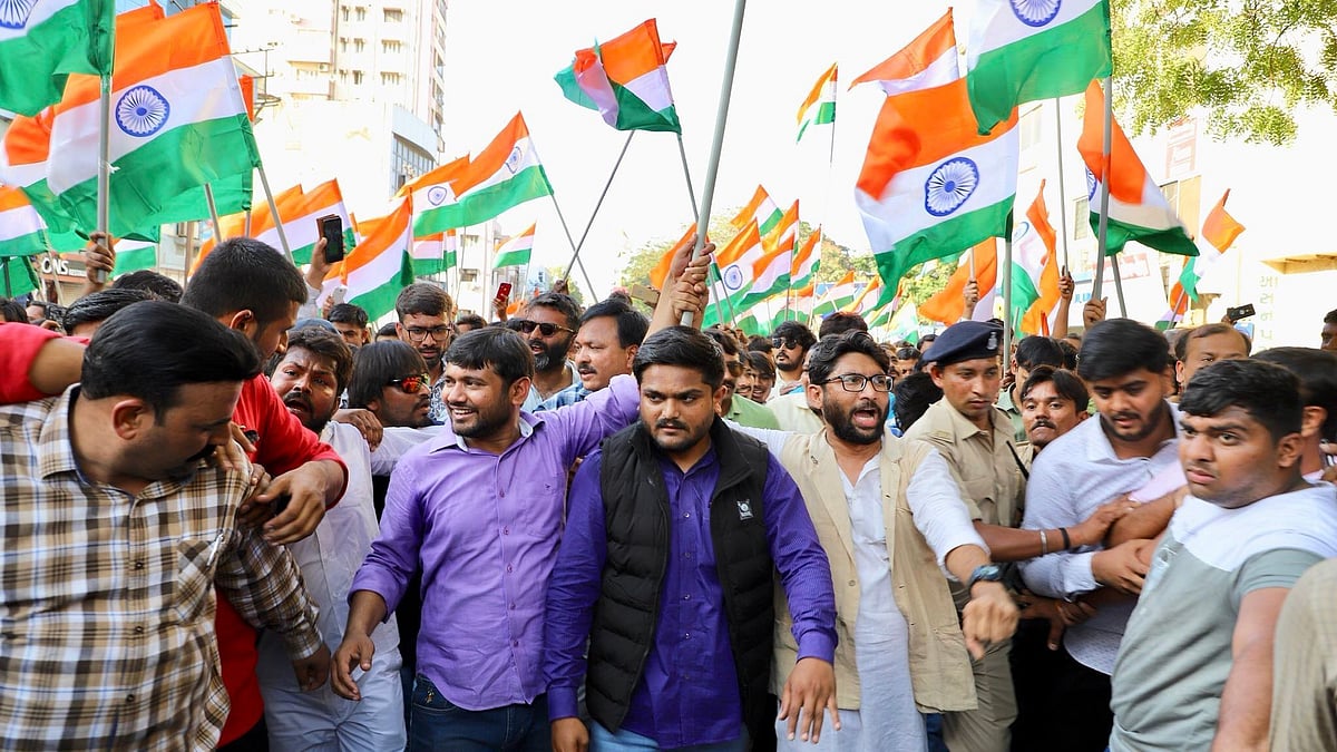 PAAS Convenor Hardik Patel Flanked Bu Kanhaiya Kumar and Independent MLA from Vadgam, Jignesh Mevani in Rajkot on 13 February