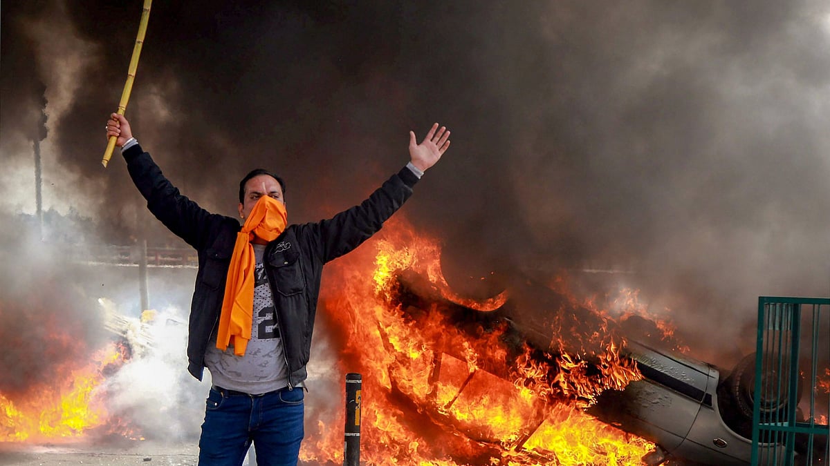 Anti-Pakistan protests engulfed several places in Jewel Chowk, Purani Mundi, Rehari, Shaktinagar, Pacca Danga, Janipur, Gandhinagar and Bakshinagar a day after the Pulwama terror attack.&nbsp;