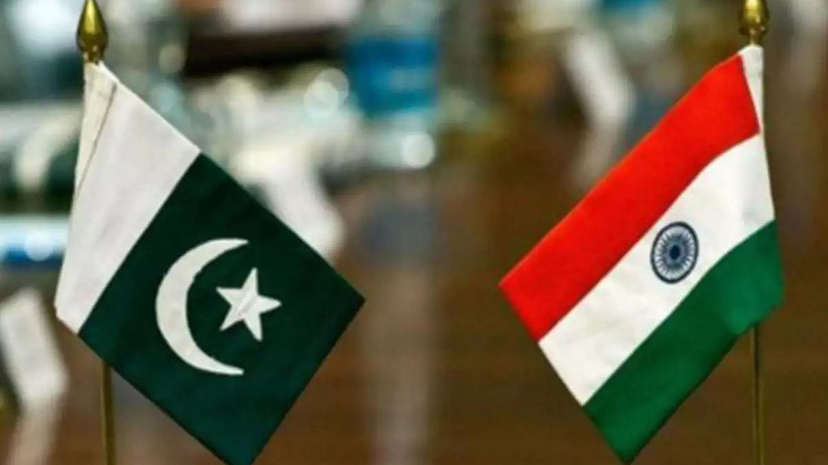 The District Magistrate’s order also prohibits hotels & lodges in Bikaner from allowing Pakistani citizens to stay.