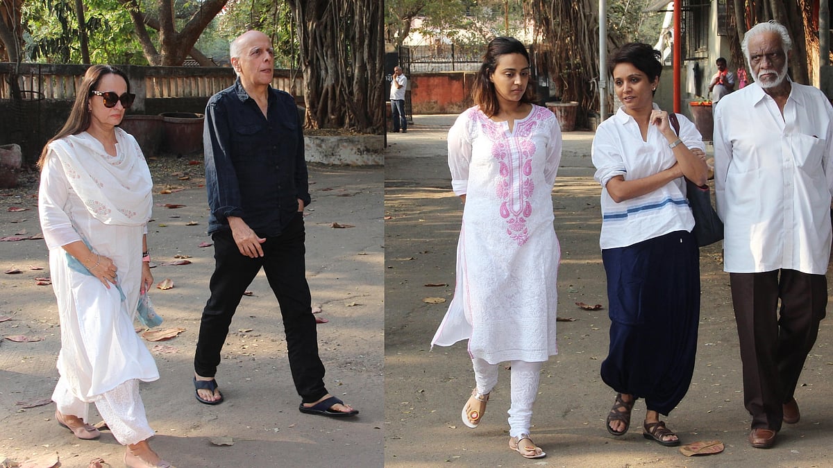 Soni Razdan, Mahesh Bhatt, Swara Bhasker at Raj Kumar Barjatya’s cremation in Mumbai.