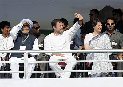 Gandhinagar: Congress President Rahul Gandhi with party leaders Manmohan Singh and Priyanka Gandhi during a party rally in Gandhinagar, on March 12, 2019. (Photo: IANS)