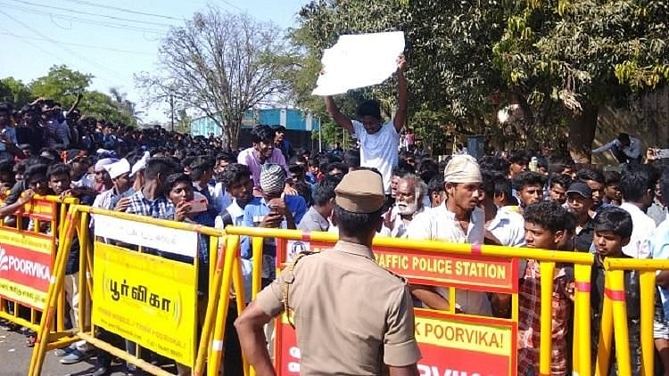 The shutdown is being organised by the trade unions in the Pollachi town and supported by all political parties.