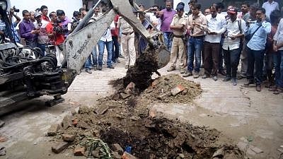 A Delhi court Wednesday fixed 25 March for the framing of charges in the Muzaffarpur shelter home sexual assault case.