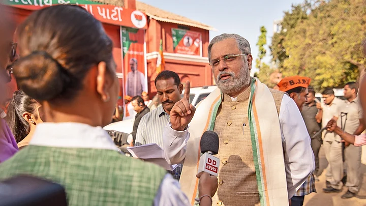 story-hero-img
