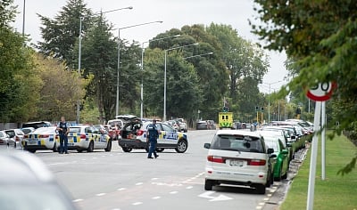 CHRISTCHURCH, March 15, 2019 (Xinhua) -- Police are seen on a road in Christchurch, New Zealand, March 15, 2019. At least 40 people were killed in mass shootings in two mosques of New Zealand