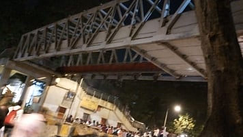 The BMC has initiated an inquiry into the collapse of the FOB connected to CSMT.