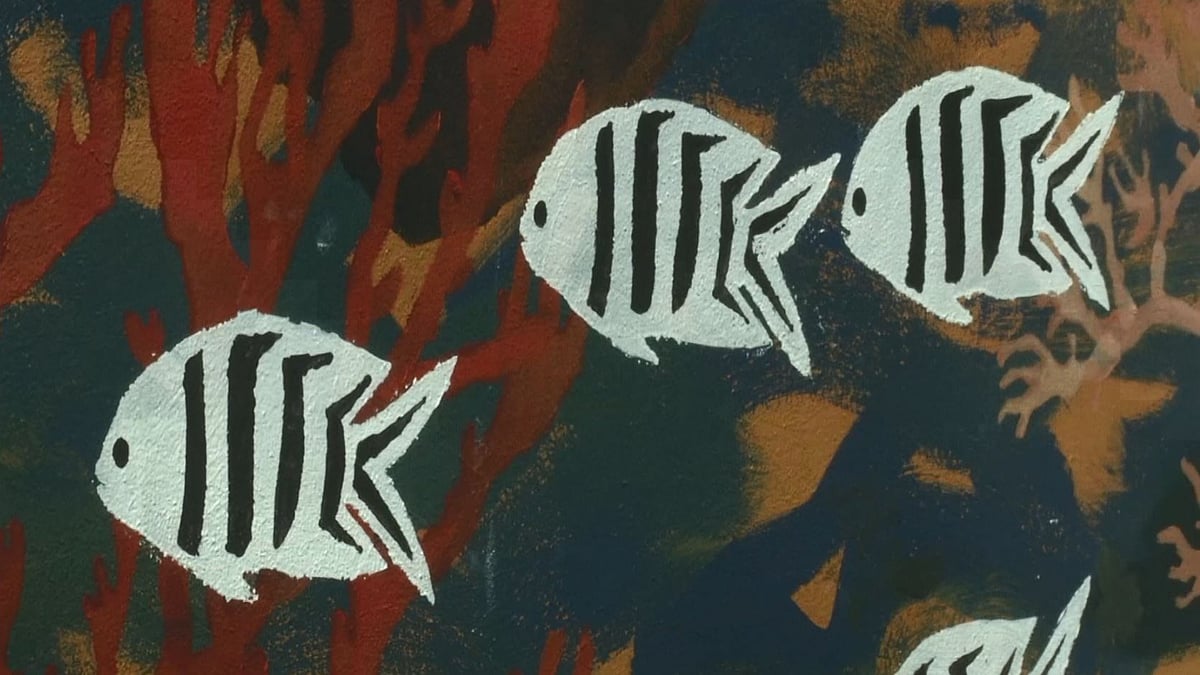 Street artists warn of climate change